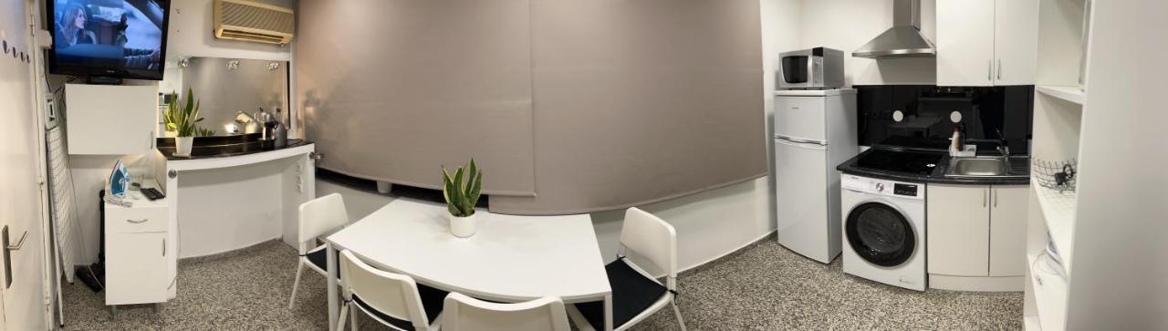 Modern Room With Indoor Shower Near The River - Quarto Moderno Com Duche Interior Proximo Da Ribeira 加亚新城 外观 照片
